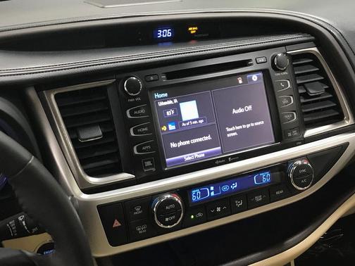 Blizzard Pearl 2014 Toyota Highlander Limited