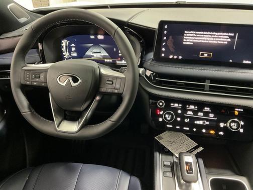 2026 INFINITI QX60 Base