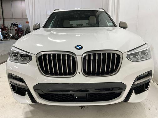 2021 BMW X3 M40i