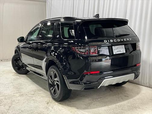 2024 Land Rover Discovery Sport Core S