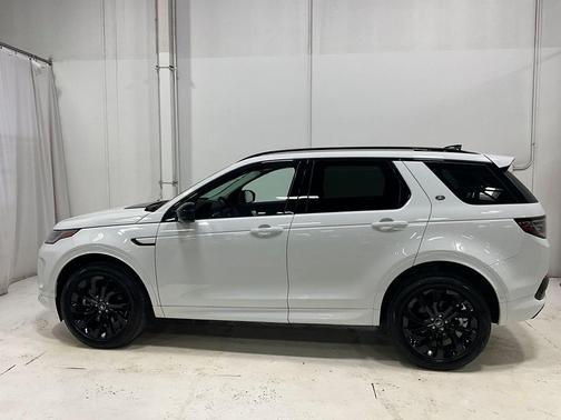 2024 Land Rover Discovery Sport Core S