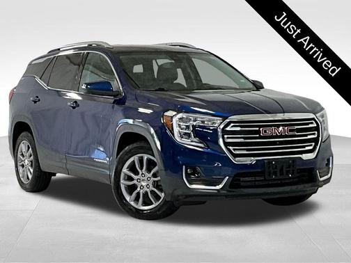 Marine Metallic 2022 GMC Terrain SLT