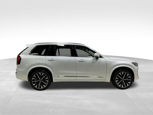 2026 Volvo XC90 Plus, B6 AWD Gas (mild hybrid), Gasoline, Bright, 7 Seats