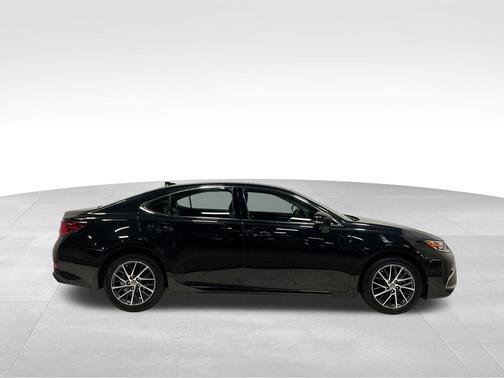 2017 Lexus ES 350 Base