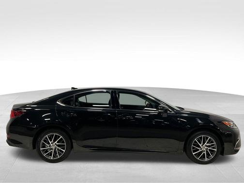 2017 Lexus ES 350 Base