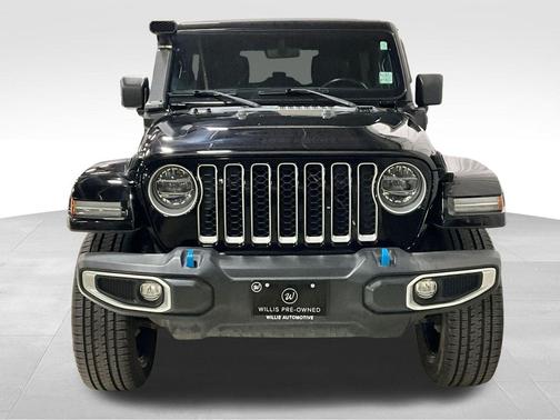 Black Clearcoat 2022 Jeep Wrangler Unlimited 4xe Sahara