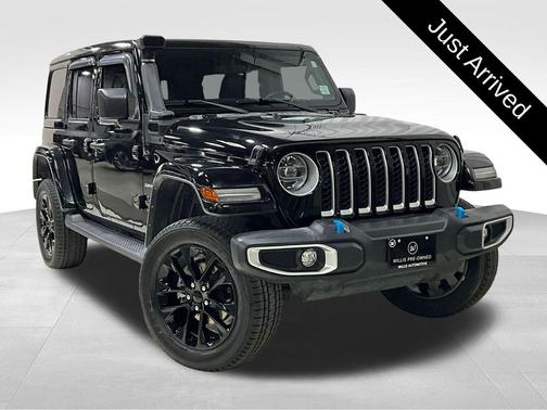 Black Clearcoat 2022 Jeep Wrangler Unlimited 4xe Sahara