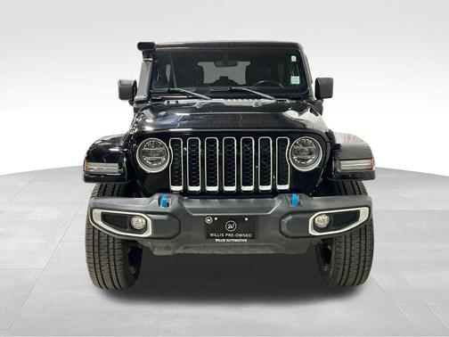 Black Clearcoat 2022 Jeep Wrangler Unlimited 4xe Sahara