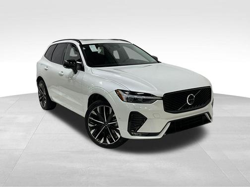 2026 Volvo XC60 B5 Ultra