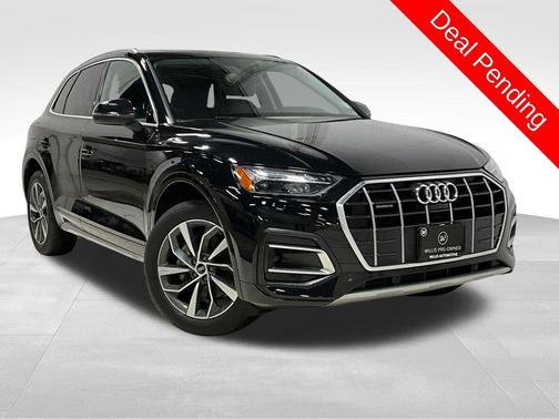 Mythos Black Metallic 2021 Audi Q5 45 Premium Plus