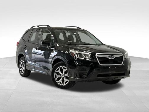 Crystal Black Silica 2019 Subaru Forester Premium