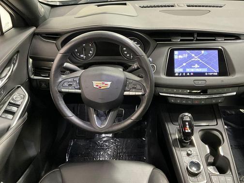 2020 Cadillac XT4 Sport