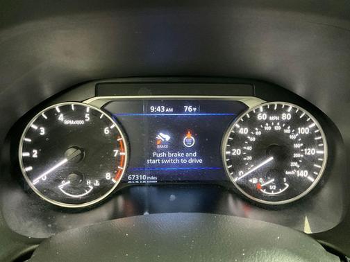 Pearl White Tricoat 2024 Nissan Altima 2.5 SV