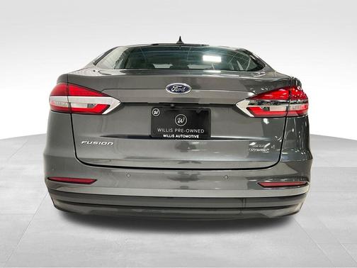 2020 Ford Fusion Hybrid SE