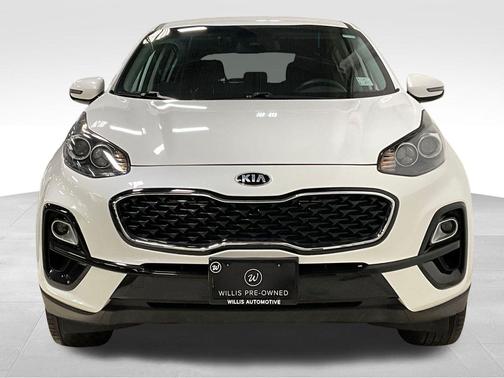 Snow White Pearl 2022 Kia Sportage LX