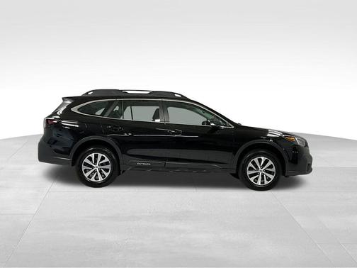 2021 Subaru Outback Base