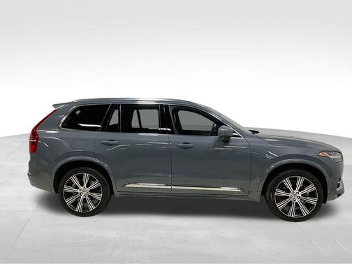 2023 Volvo XC90 B6 Ultimate 7-Seater