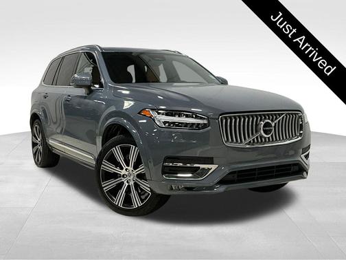 2023 Volvo XC90 B6 Ultimate 7-Seater