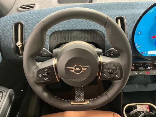 2025 MINI Countryman S