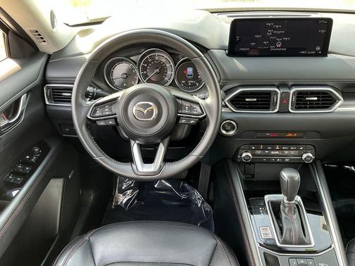 2024 Mazda CX-5 Carbon Edition