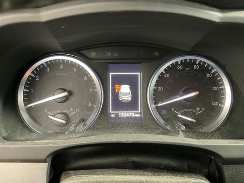Blizzard Pearl 2019 Toyota Highlander XLE