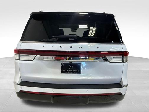 Pristine White Metallic Tri-Coat 2023 Lincoln Navigator Black Label