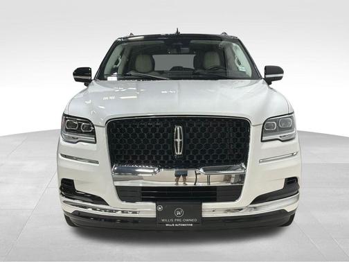 Pristine White Metallic Tri-Coat 2023 Lincoln Navigator Black Label