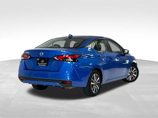 Electric Blue Metallic 2023 Nissan Versa 1.6 SV