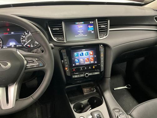 2025 INFINITI QX50 Luxe AWD