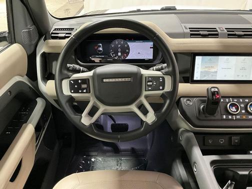Fuji White 2023 Land Rover Defender 110 SE