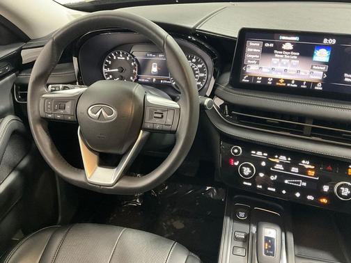 2023 INFINITI QX60 Pure