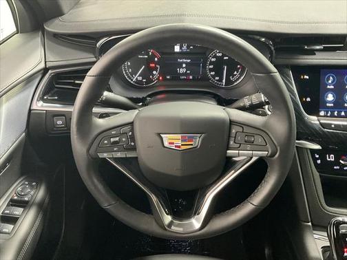 2024 Cadillac XT6 Premium Luxury AWD