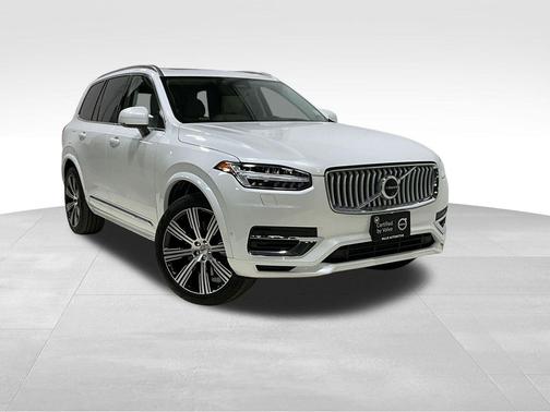 2024 Volvo XC90 Recharge Plug-In Hybrid T8 Ultimate Bright Theme 7-Seater