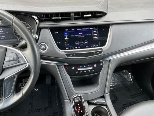 2022 Cadillac XT5 Luxury