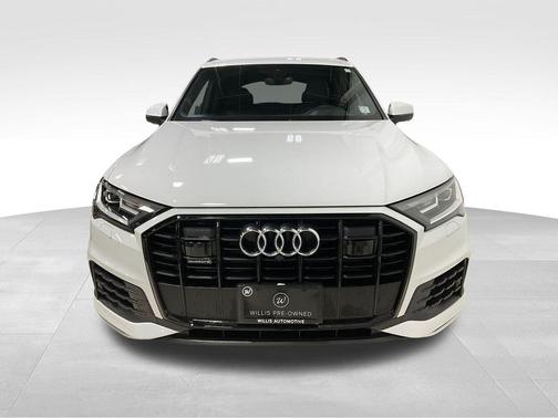 2022 Audi Q7 55 Premium Plus