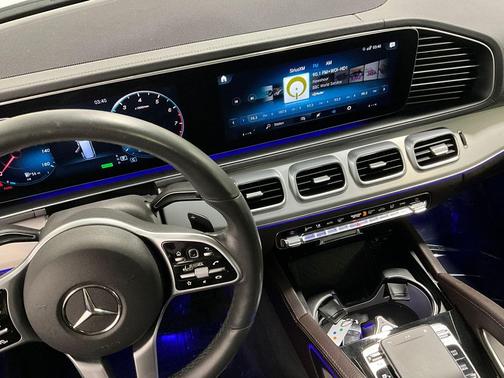 White 2020 Mercedes-Benz GLS 450 4MATIC