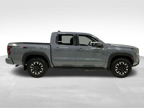 Boulder Gray Pearl 2023 Nissan Frontier PRO-4X