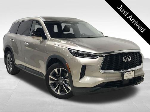 Warm Titanium 2024 INFINITI QX60 Luxe
