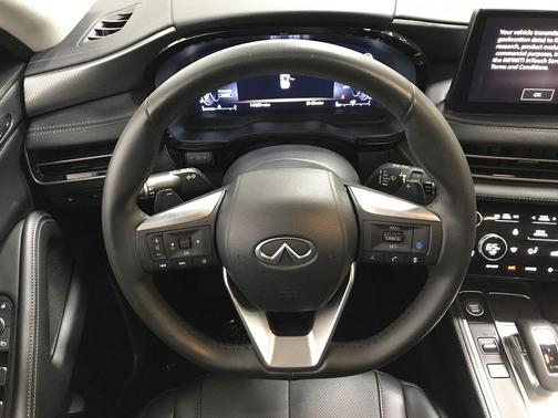Warm Titanium 2024 INFINITI QX60 Luxe