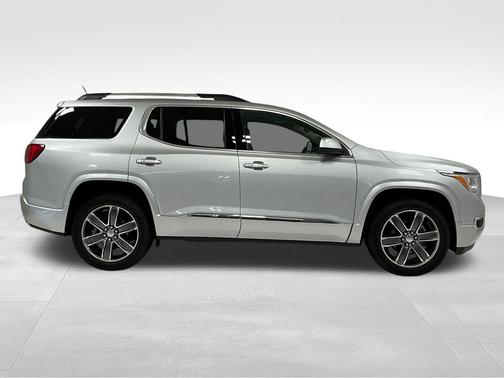Quicksilver Metallic 2019 GMC Acadia Denali