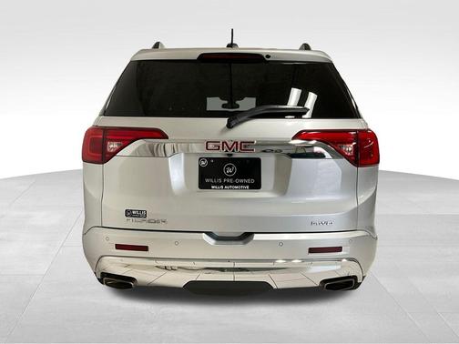 Quicksilver Metallic 2019 GMC Acadia Denali