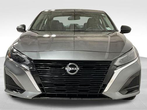 Gun Metallic 2024 Nissan Altima 2.5 SV