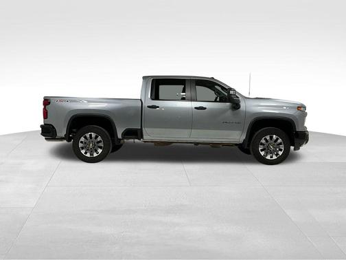 2025 Chevrolet Silverado 2500 Custom