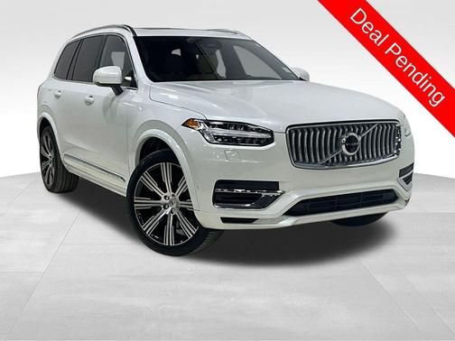 2024 Volvo XC90 Recharge Plug-In Hybrid T8 Ultimate Bright Theme 7-Seater
