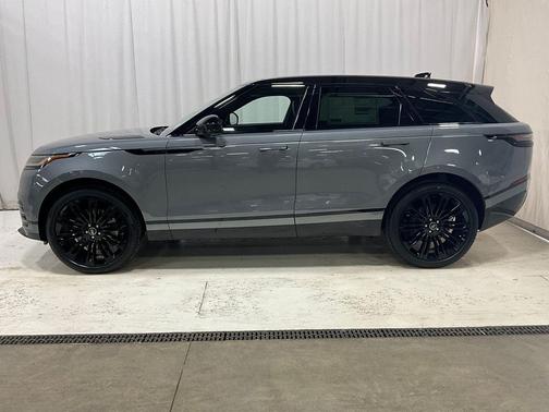 2026 Land Rover Range Rover Velar P250 SE R-Dynamic