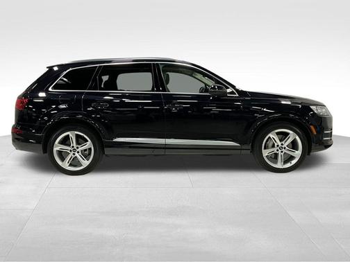 2019 Audi Q7 55 Prestige