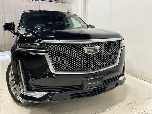 2022 Cadillac Escalade ESV Premium Luxury
