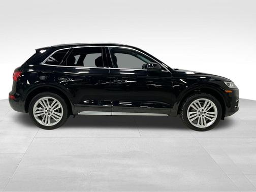 2018 Audi Q5 2.0T Tech Premium