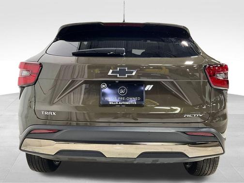 Harvest Bronze Metallic 2024 Chevrolet Trax FWD ACTIV