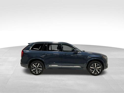 Denim Blue Metallic 2026 Volvo XC90 Core, B5 AWD Gas (mild hybrid), Gasoline, Bright, 7 Seats